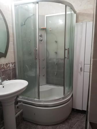 Продам душевую кабину