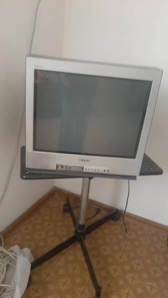 Телевизор
