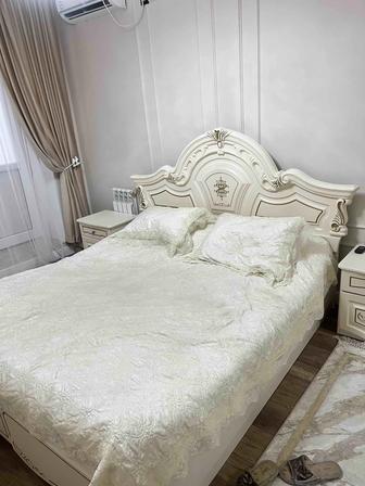 Продам кровать с комодом
