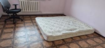 матрас на двуспальную кровать