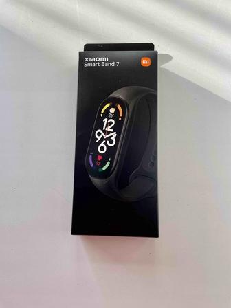 Продаю фитнес браслет XIAOMI SMART BAND 7 в состоянии нового.