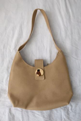 Продам сумку новая