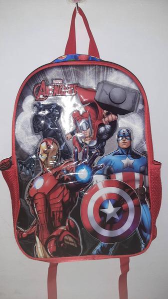 Продам рюкзак Marvels