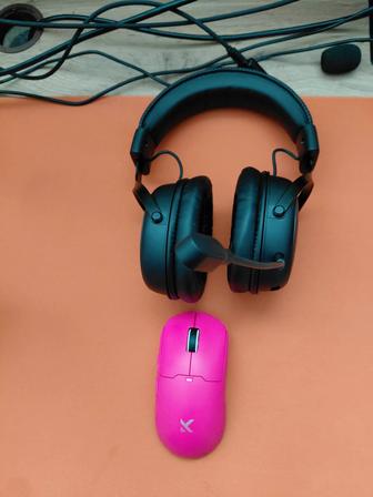 продам клавиатуру мышку и наушники