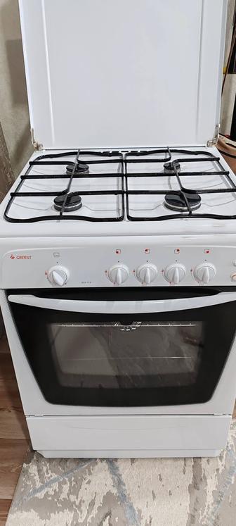 Продам газовую плиту