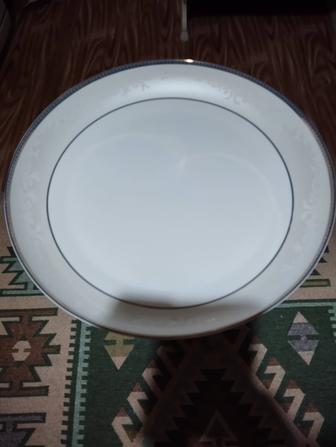 Блюдо большое.