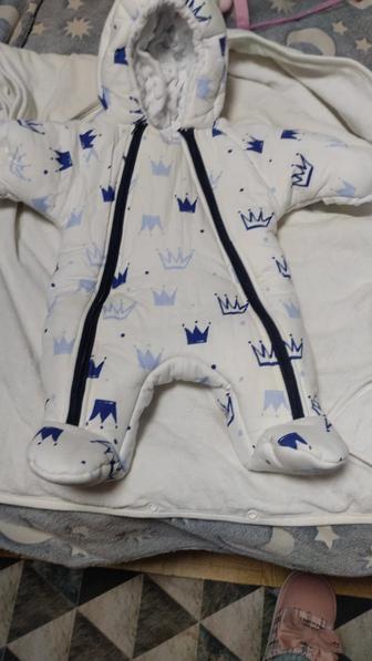 Продам детский комбинезон