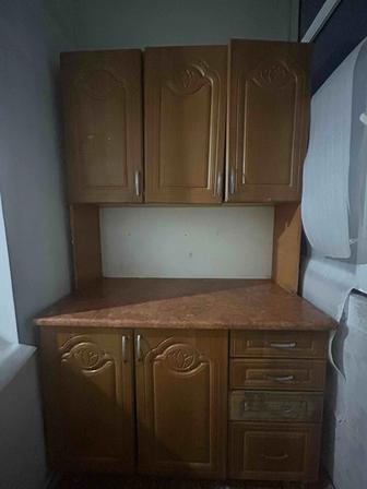 Кухонный шкаф