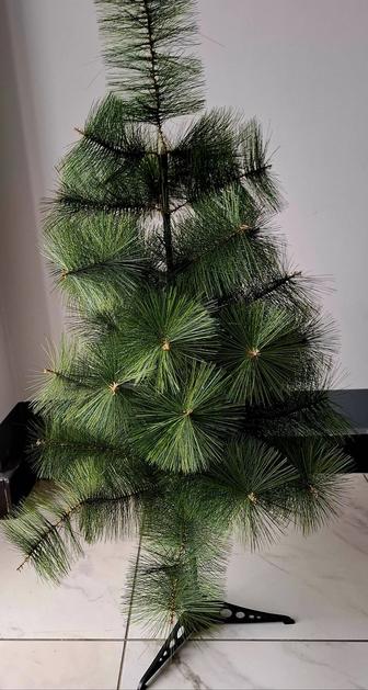 Елка искусственная