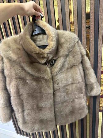 Продам норковую шубу