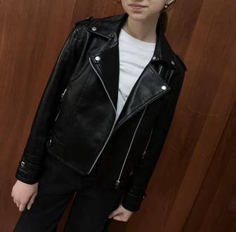 Кожаная куртка размер S