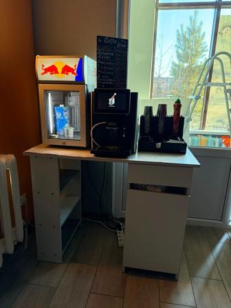 Продам стол