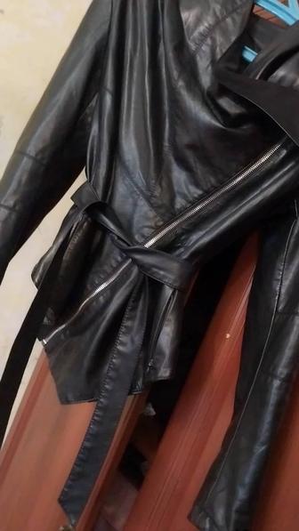 Куртка кожаная новая