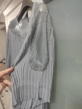 Продам платье