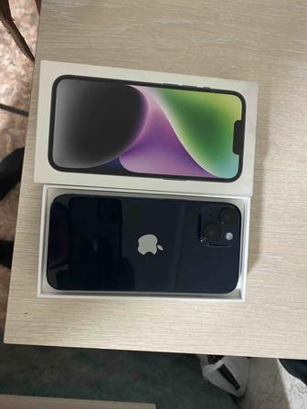 Продам Айфон 14 срочно