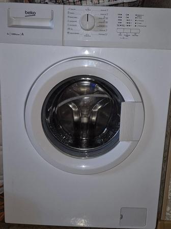 Стиральная машина - автомат Beko 5 кг, глубиной 35 см