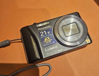 Цифровой фотоаппарат Lumix