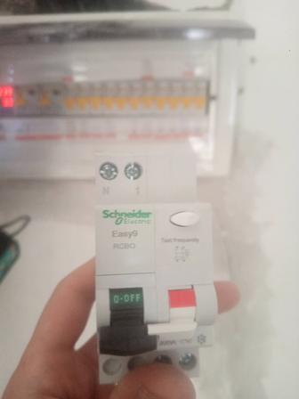 Услуги электрика Виктор