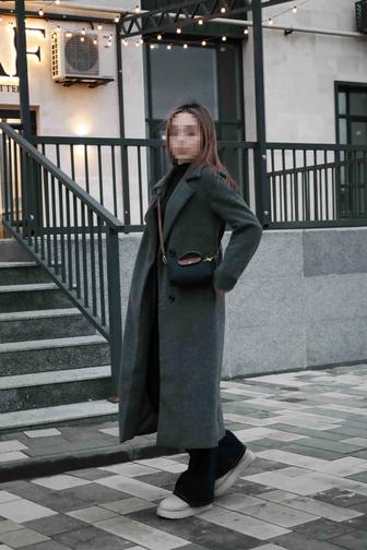 Продам пальто почти новое