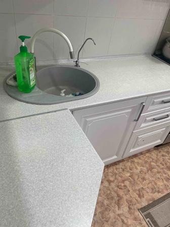 Продам рабочую зону кухонного гарнитура