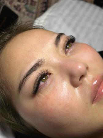 Наращивание ресницы