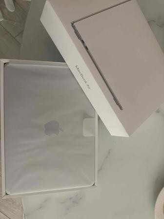 Ноутбук MacBook Air 13