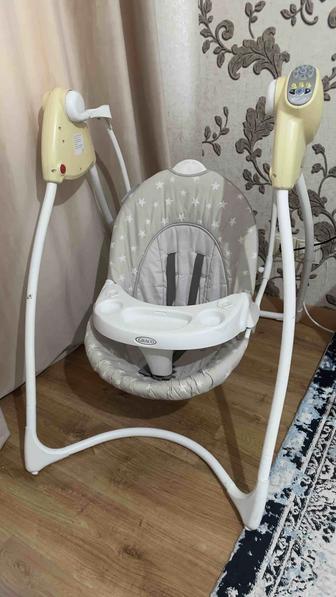 Продам детскую качею