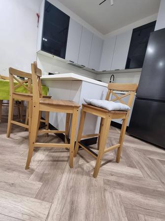 Полубарные стулья Икеа 3шт