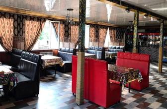 Диваны столы