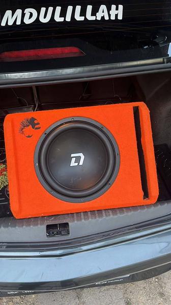 Колонка сабвуфер