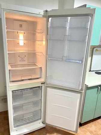 Продам Холодильник LG Total No Frost