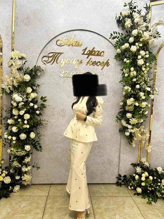 Вечерние платья