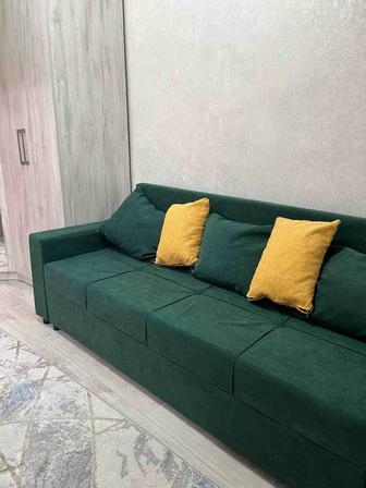 Продам диван почти новый