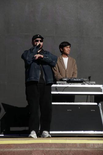 DJ,звукооператор,топер