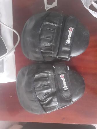 Продам боксерские лапы хорошее качество