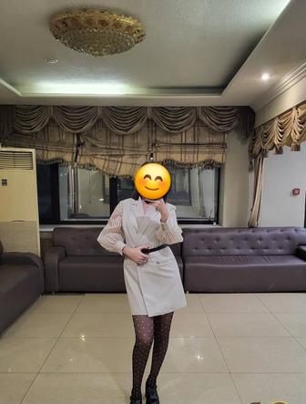 Платье очень красивое