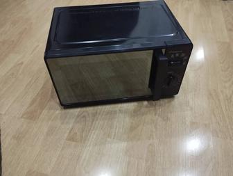 Продам микроволновую печь