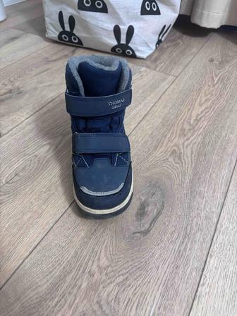 Зимние ботинки 30 размера, носились один сезон, состояние хорошее,