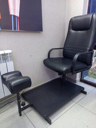 Продам педикюрное кресло