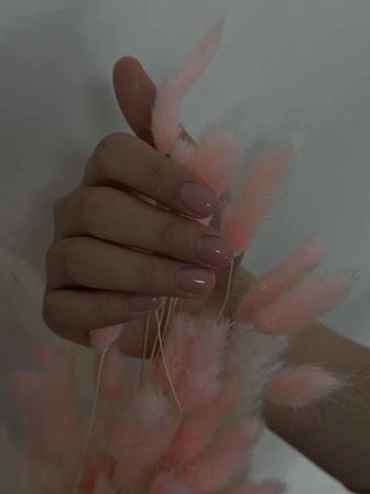 нужны модели на маникюр