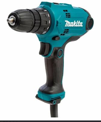 Сетевая дрель-шуруповерт Makita DF0300