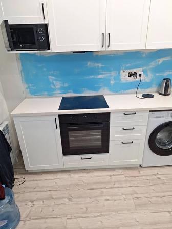 Надо положить кафель на кухню фартук.три плитки