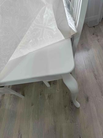 Кухонный стол