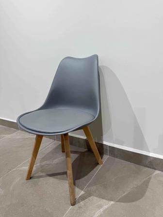 Продам стулья