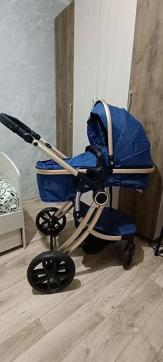 Продам детскую коляску