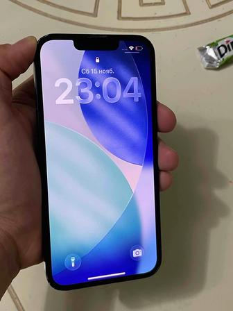 Продам iPhone 13 128