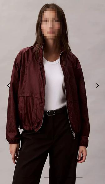 бомбер Calvin Klein