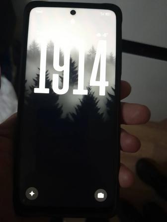 Продам смартфон Oppo A5 2025 года выпуска.