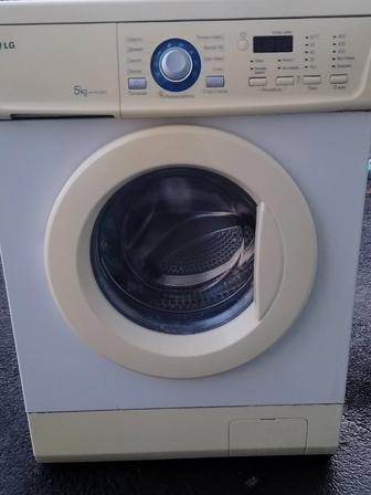 Продам стиральную машинку автомат Lg кг
