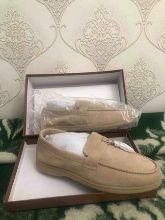 Продам новые туфли лоферы.